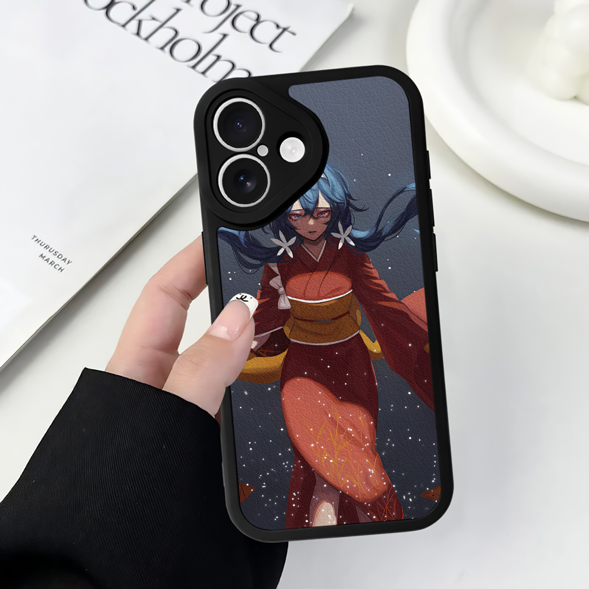 （画像用） 文豪ストレイドッグス Bungo Stray Dogs 【iPhone 16シリーズ対応】シリコンスマホケース（レザー調） 材質：シリコン